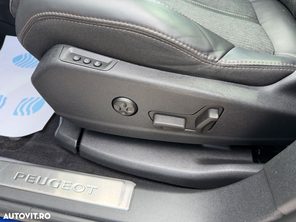 Peugeot 3008 2.0 BlueHDI S&S GT-Line - 23