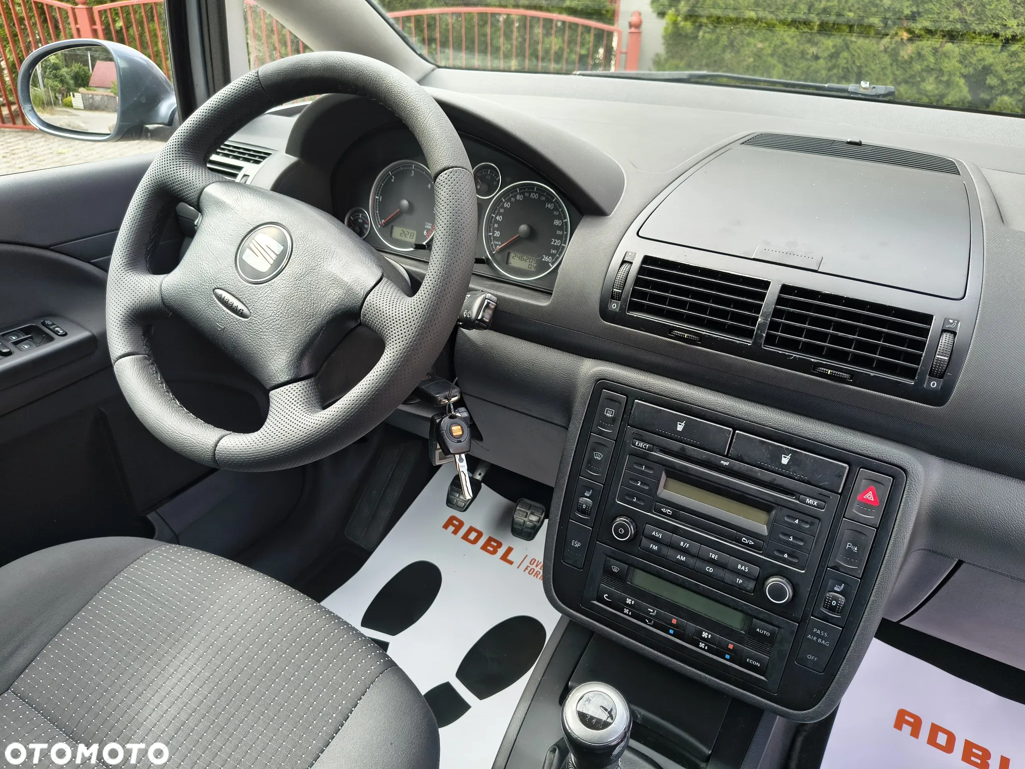 Seat Alhambra 2.0 TDI Reference - 19