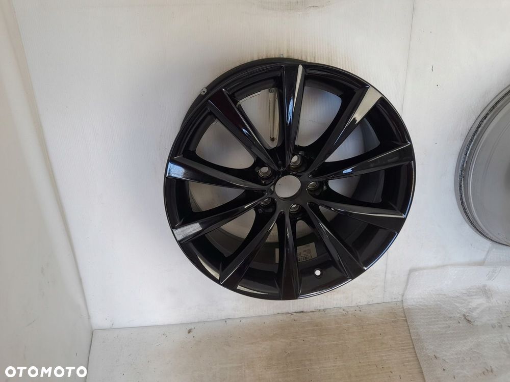 Felga aluminiowa BMW 6867338 OE 642 8.0" x 18" 5x112 ET30 - 1