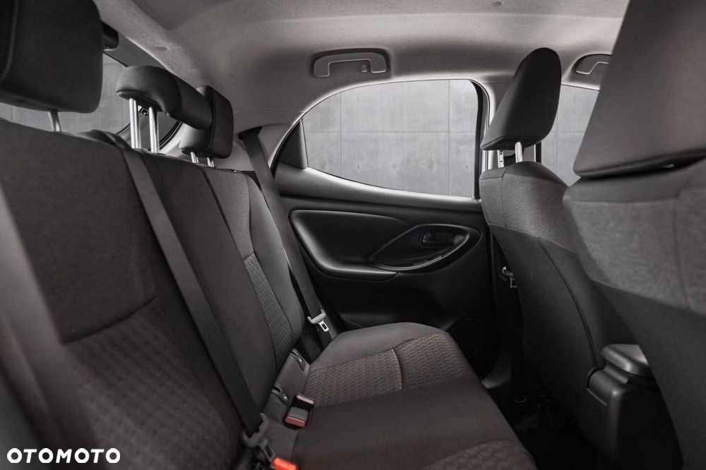 Toyota Yaris 116 1.5 VVT-i Comfort - 20