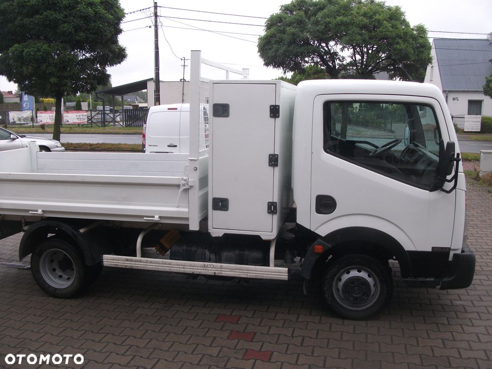 Nissan cabstar - 12