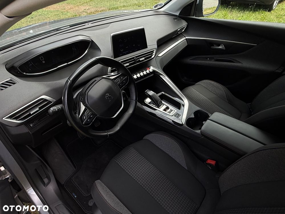 Peugeot 3008 BlueHDi 130 Stop & Start EAT8 Roadtrip - 5