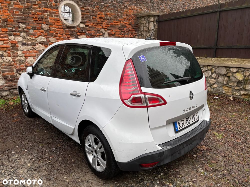 Renault Scenic 1.5 dCi Authentique - 3