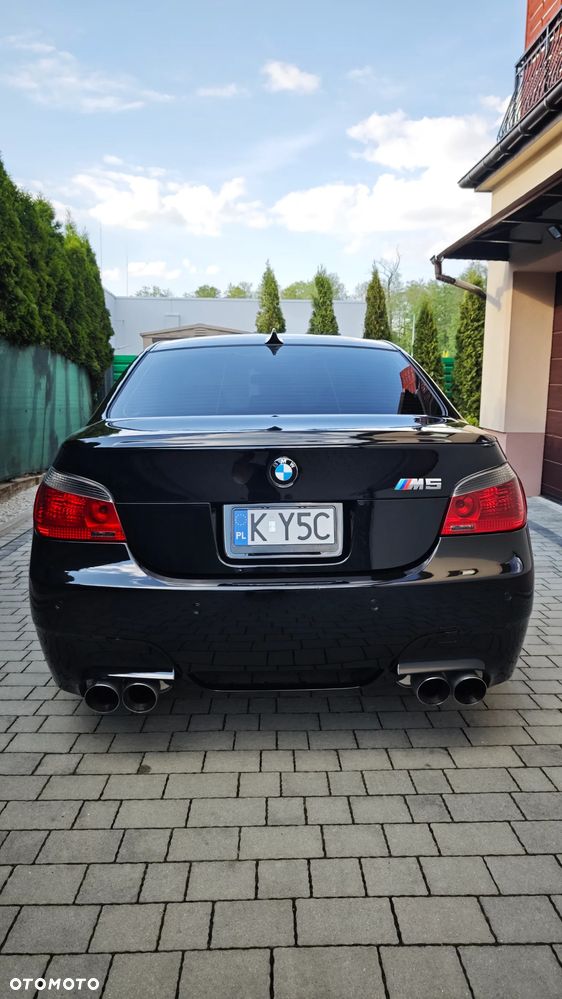 BMW M5 Standard - 10