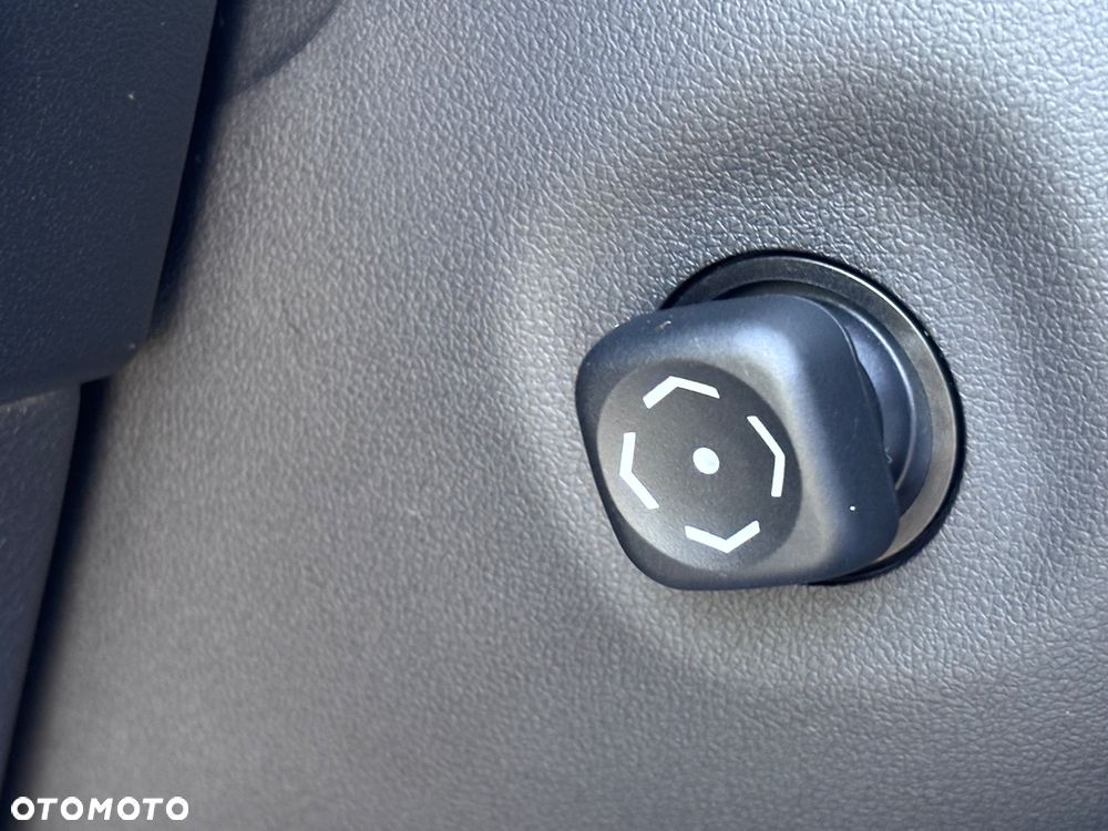 Lexus NX 300h F Impression AWD - 35