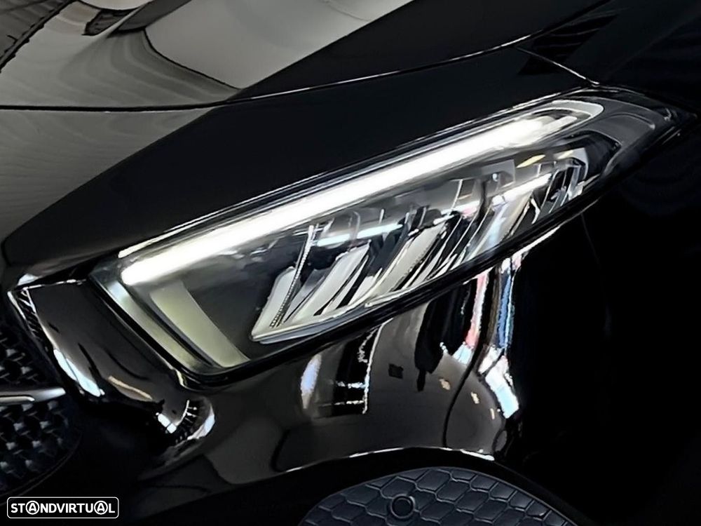 Mercedes-Benz A 250 - 4