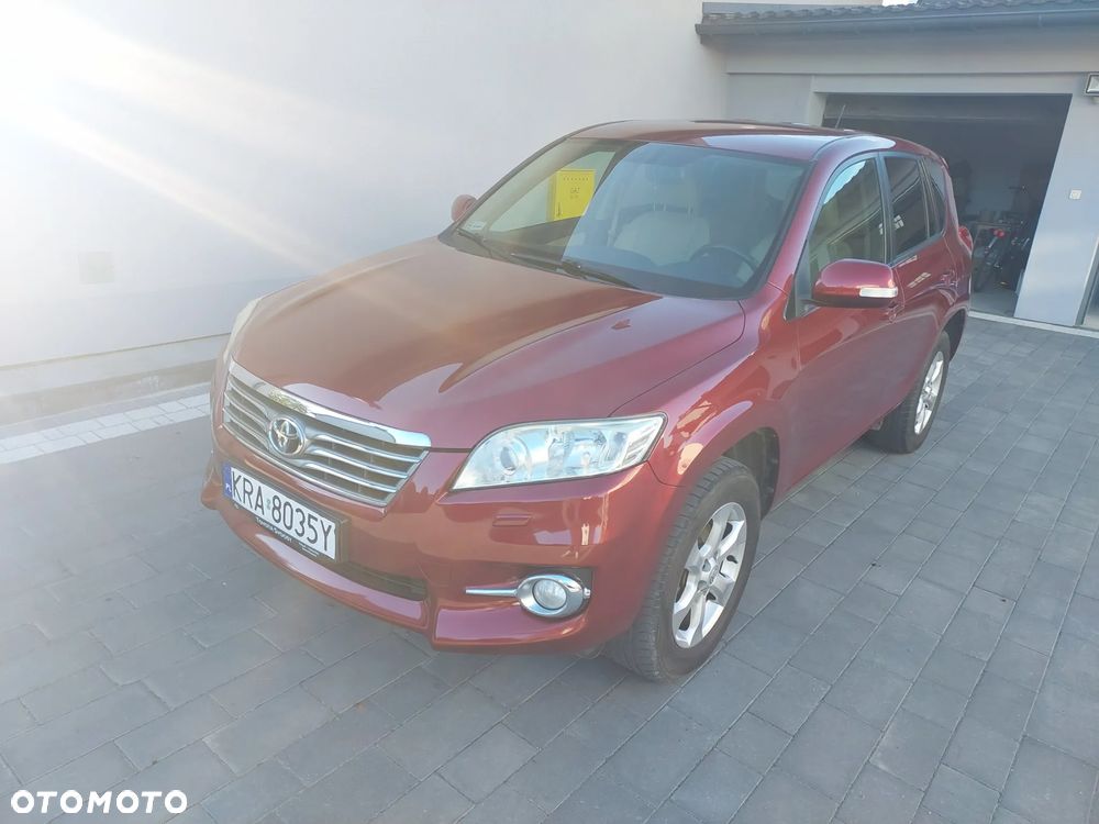 Toyota RAV4 - 4