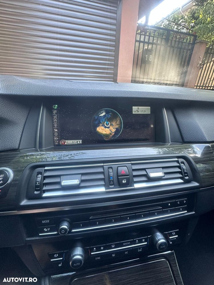 BMW Seria 5 520d AT - 24