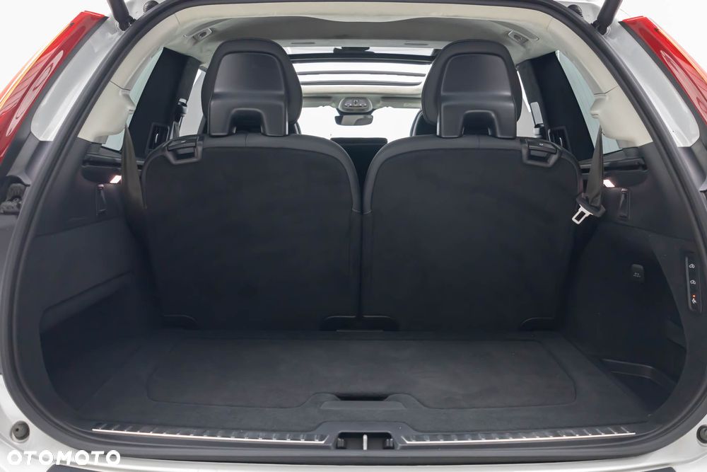 Volvo XC 90 T8 AWD Recharge Ultimate Dark - 36