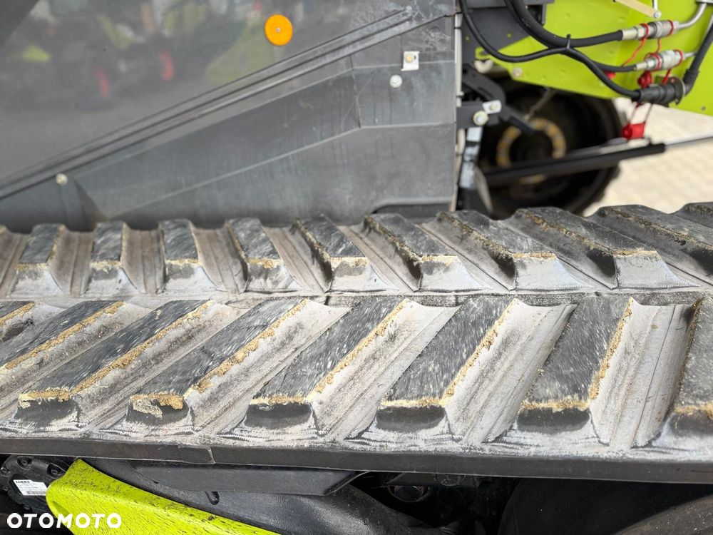 Claas Lexion 750TT z hederem - 16