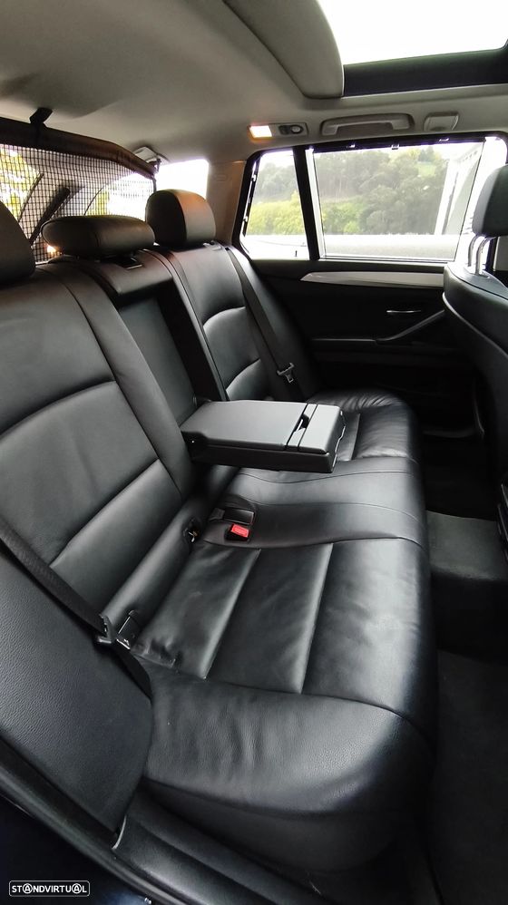 BMW 520 d Auto - 15