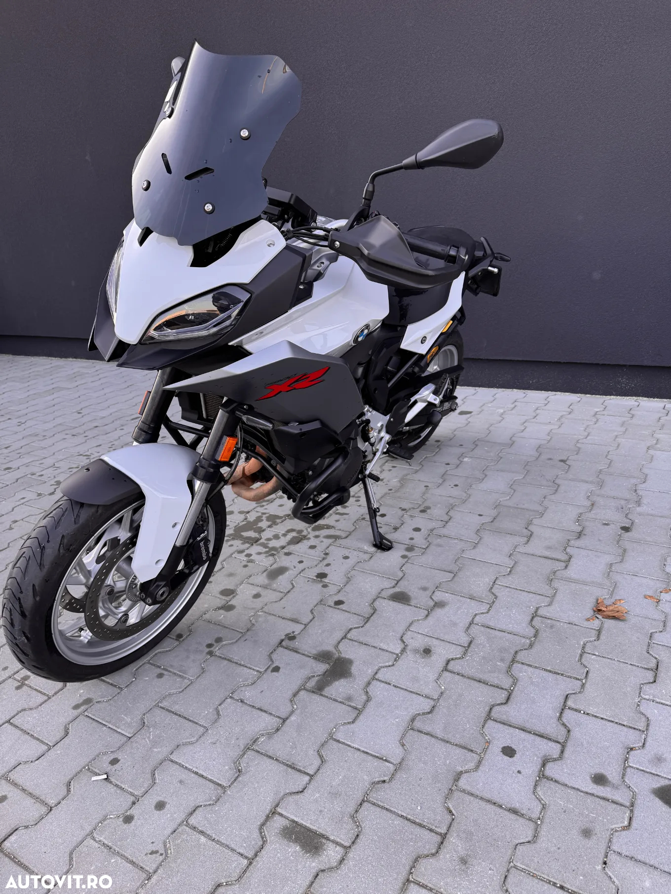 BMW F900XR - 3