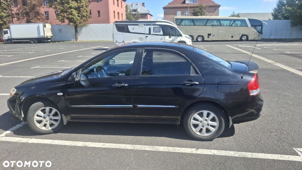Kia Cerato - 2