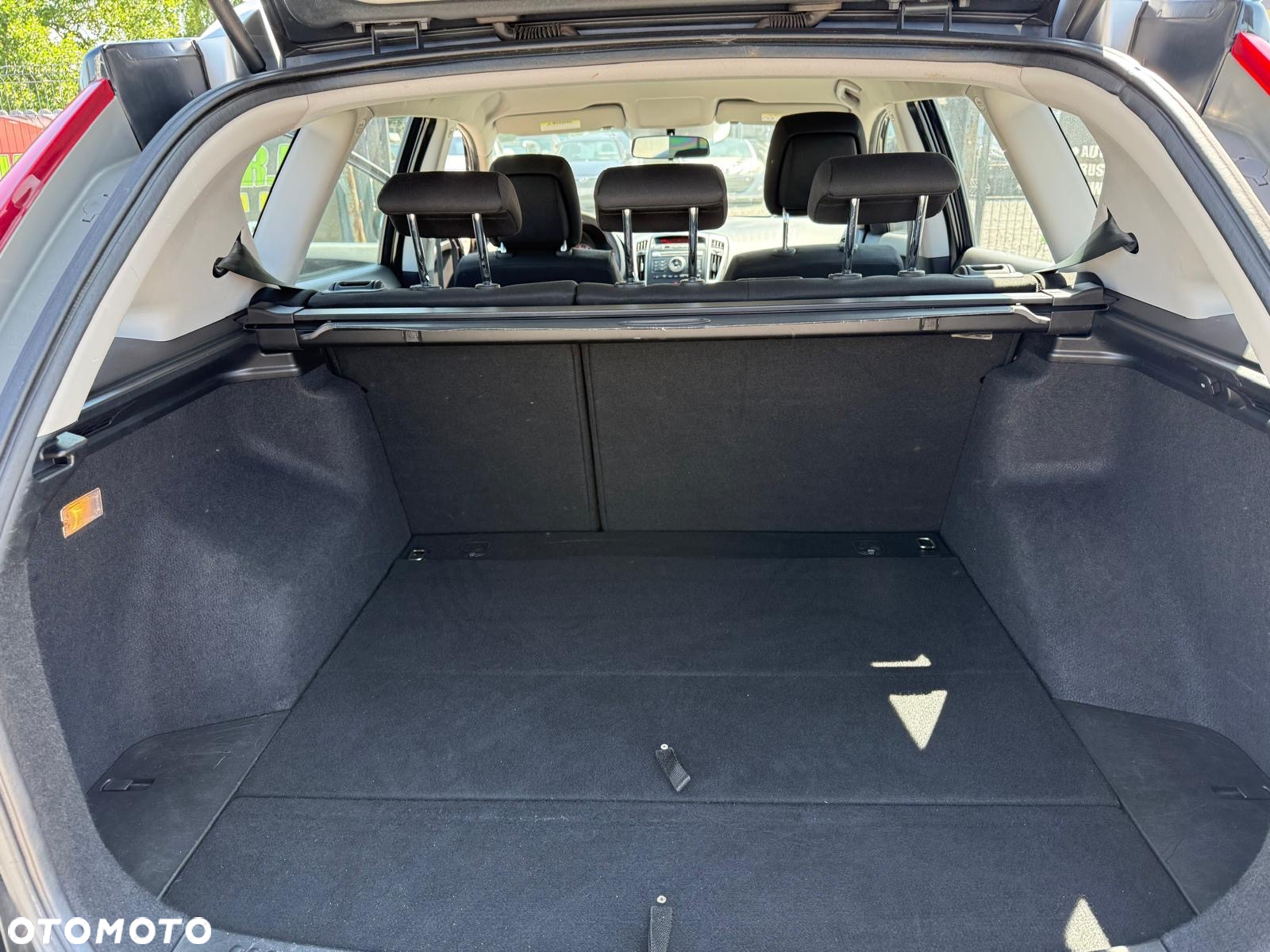 Kia Ceed 1.4 CVVT Attract - 11