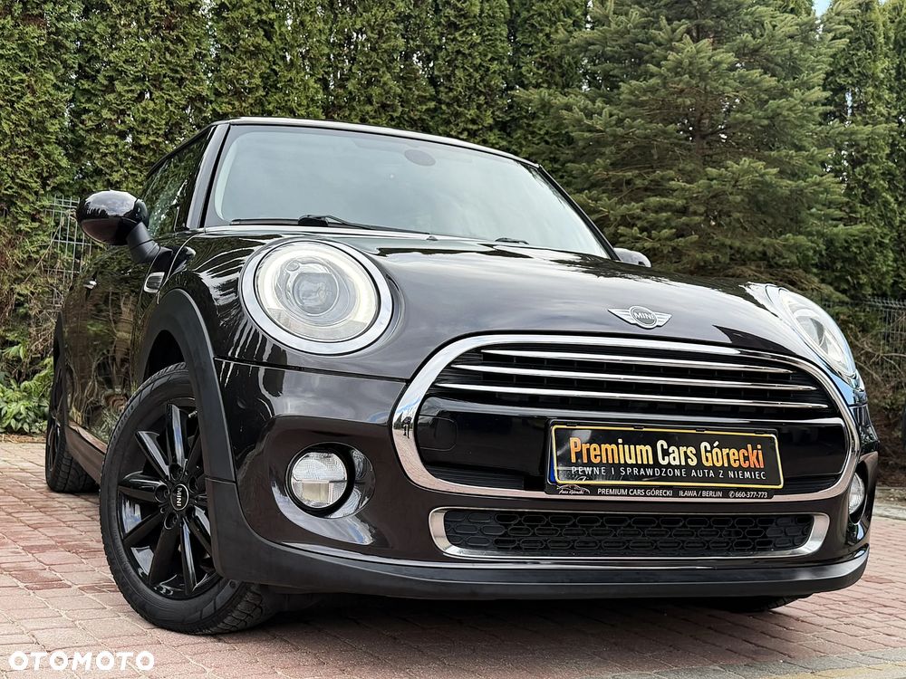MINI Cooper John Works Trim - 9