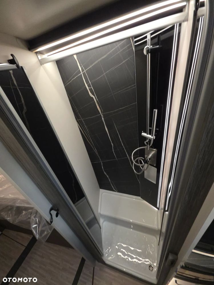 McLOUIS 873 NOWY 2.0 165 KM AUTOMAT PAKIET DESIGN ALU - 16