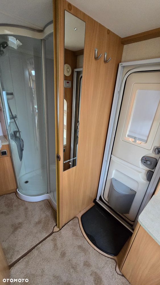 SWIFT CORNICHE - 28