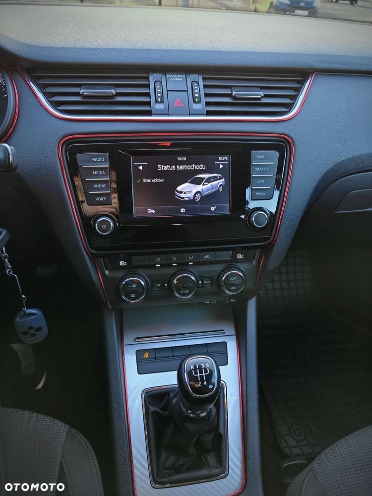 Skoda Octavia 1.6 TDI Ambition - 12