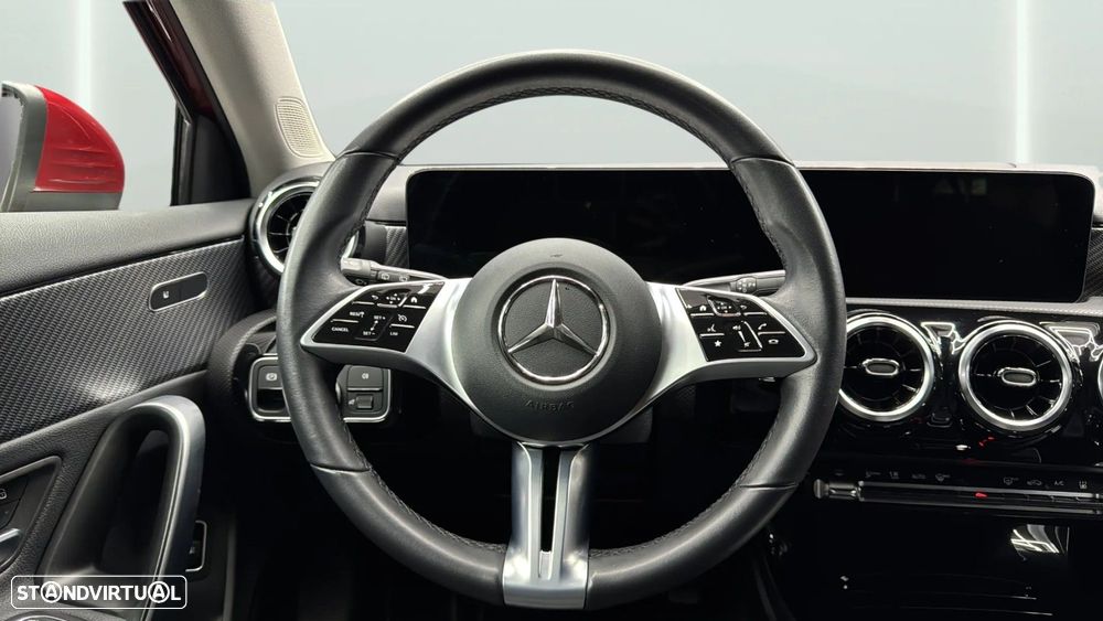 Mercedes-Benz A 250 e Progressive - 9