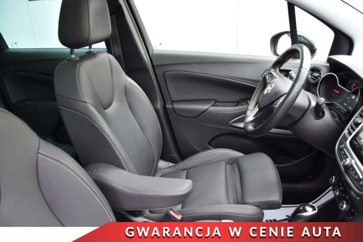 Opel Crossland X 1.2 T Elite S&S - 10