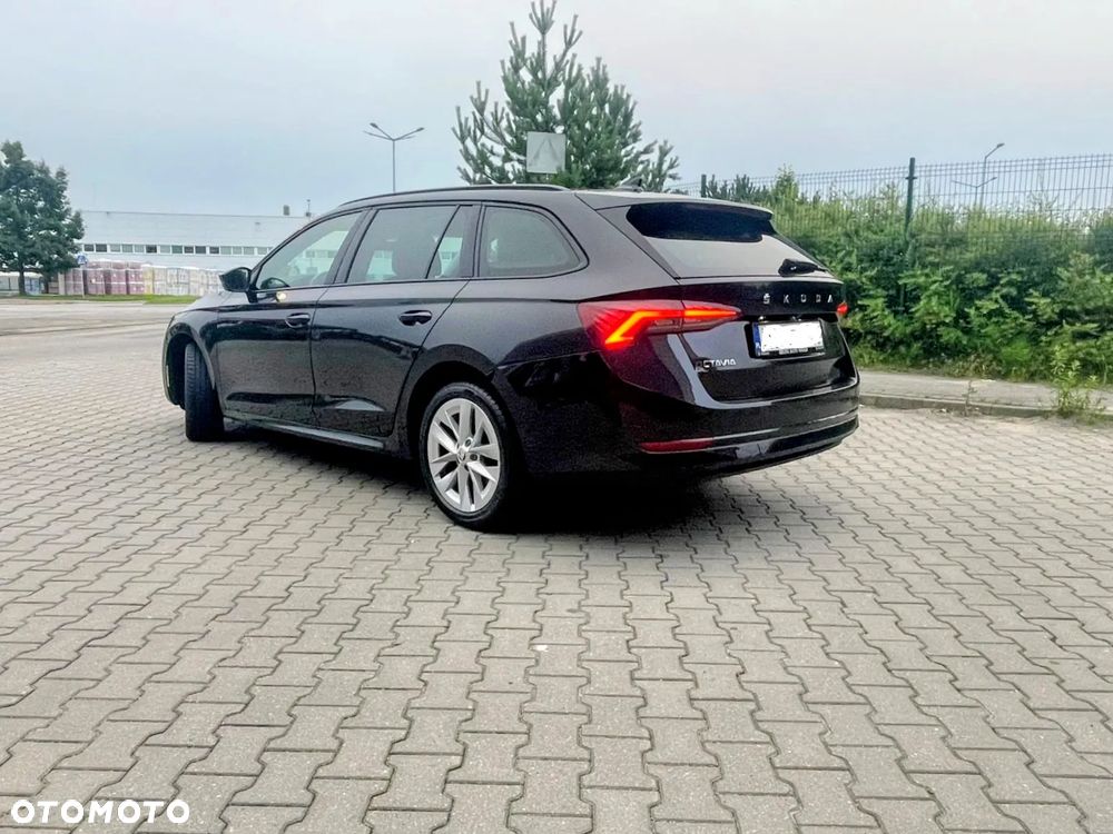 Skoda Octavia - 1