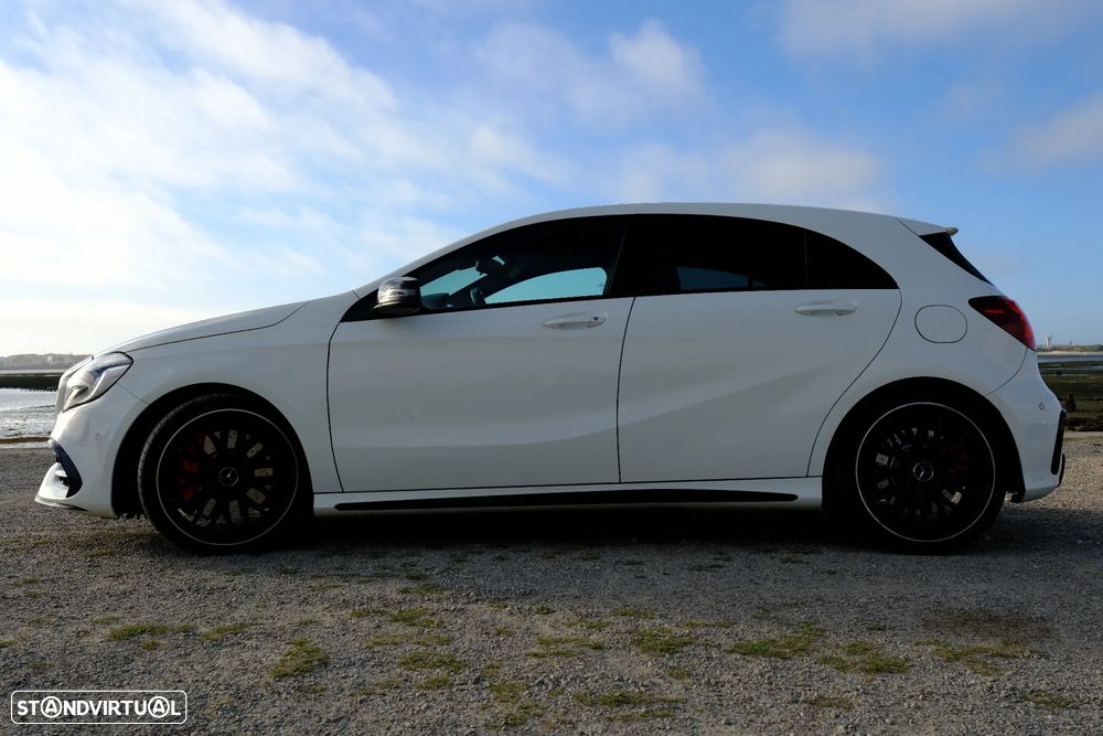Mercedes-Benz A 45 AMG 4Matic Speedshift 7G-DCT - 5