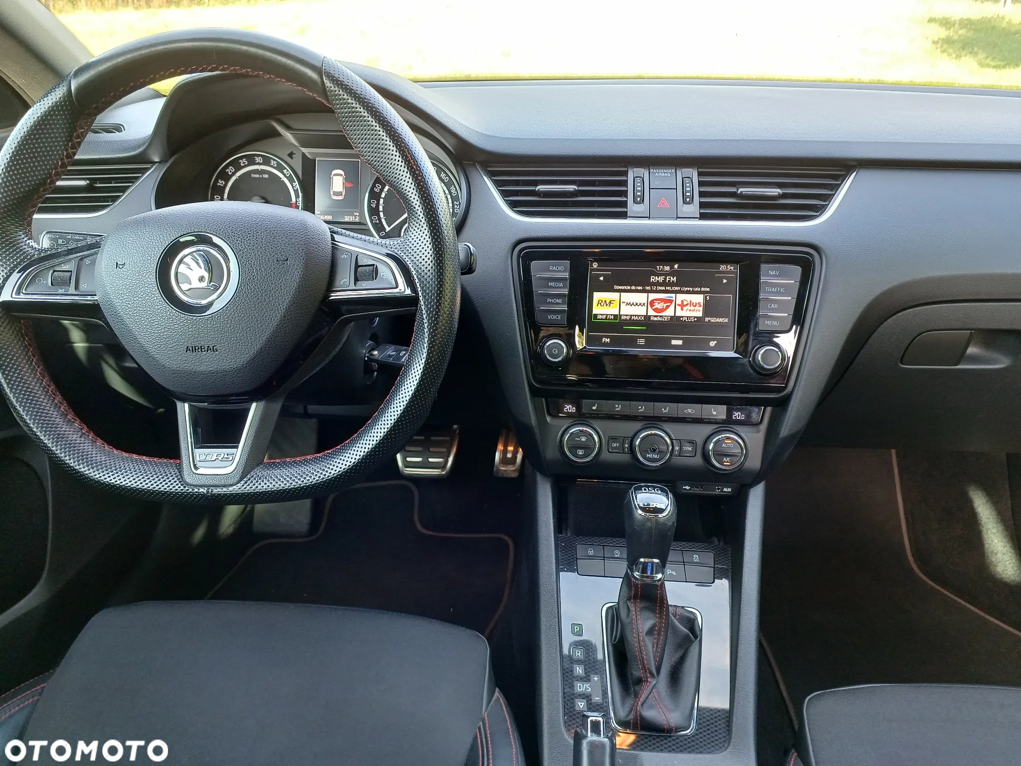 Skoda Octavia 2.0 TDI RS Challenge DSG - 13