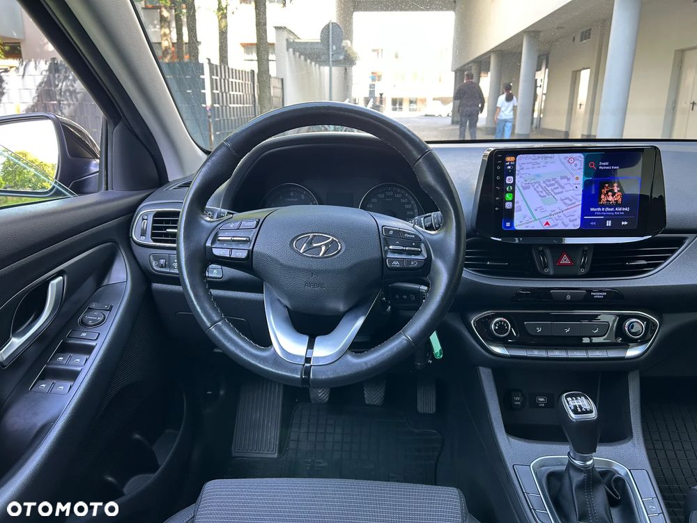 Hyundai i30 1.5 DPI Modern - 16