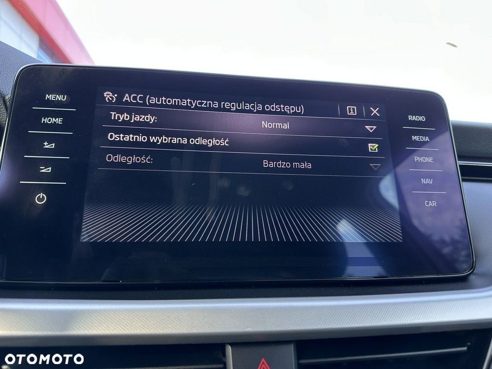 Skoda Kamiq 1.6 TDI DSG Ambition - 27