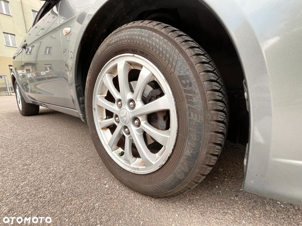 Mitsubishi Lancer 1.6 Invite - 8