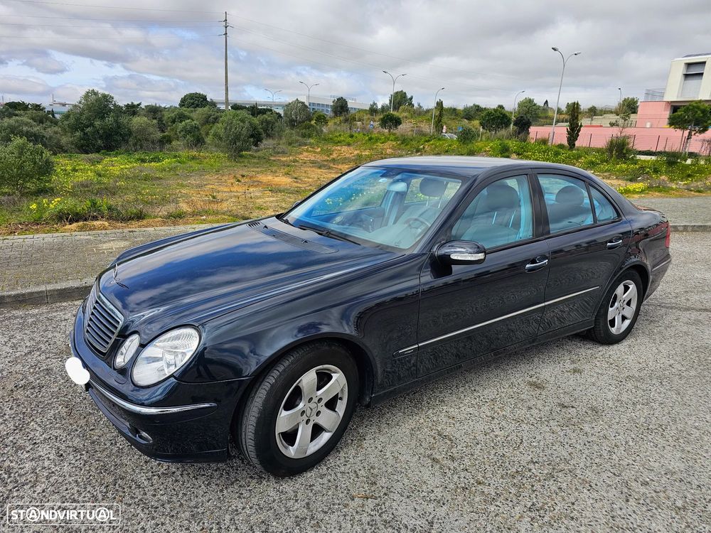 Mercedes-Benz E 220 CDI Auto Avantgarde - 1