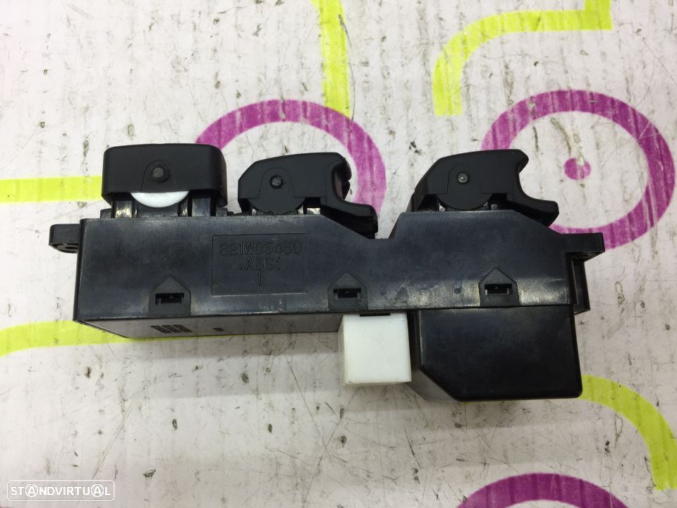 Comando de Vidros Ssangyong Rodius de 2016 - Ref : 621W05430 - NO320011 - 2