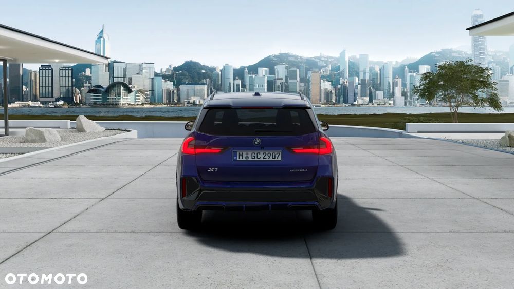 BMW X1 sDrive18d M Sportpaket - 7