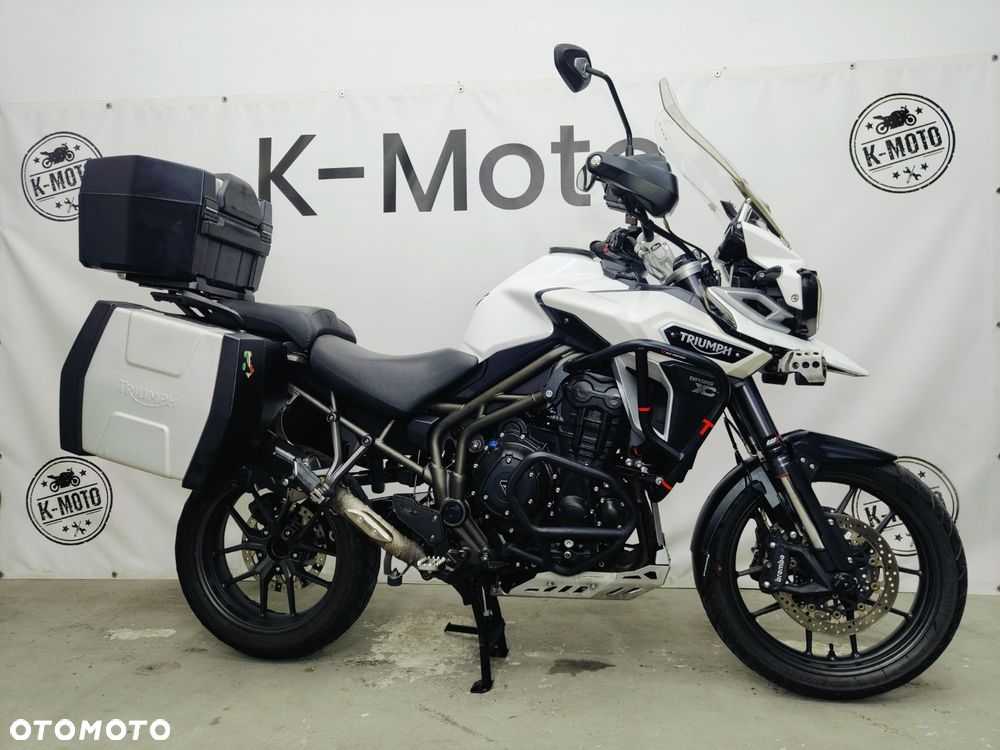 Triumph Tiger - 1