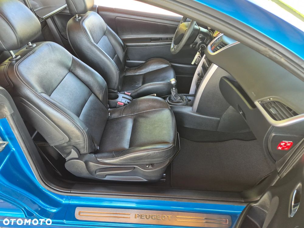 Peugeot 207 CC 120 VTi Premium - 20