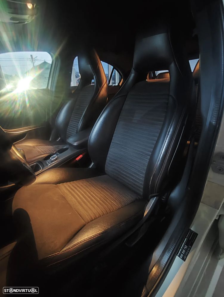 Mercedes-Benz A 180 CDI BE AMG Line - 20