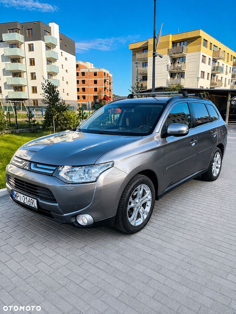 Mitsubishi Outlander 2.0 Intense + CVT - 1