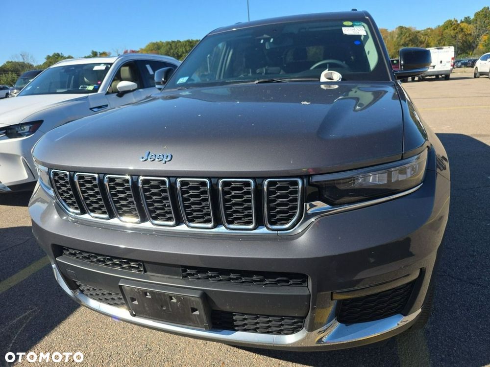 Jeep Grand Cherokee 2023 photo 3