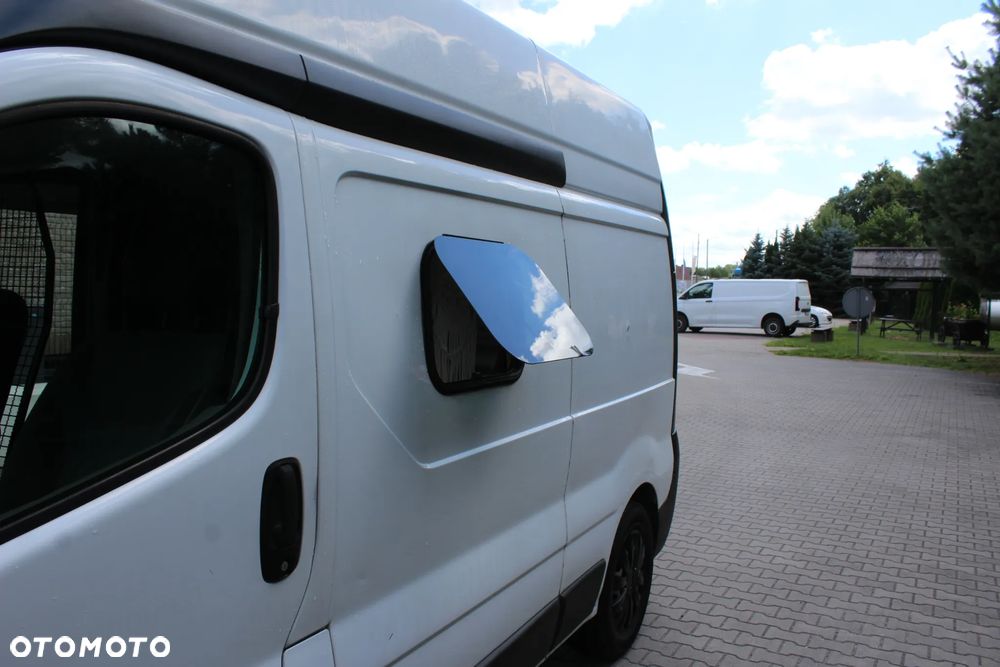 Opel Vivaro - 16