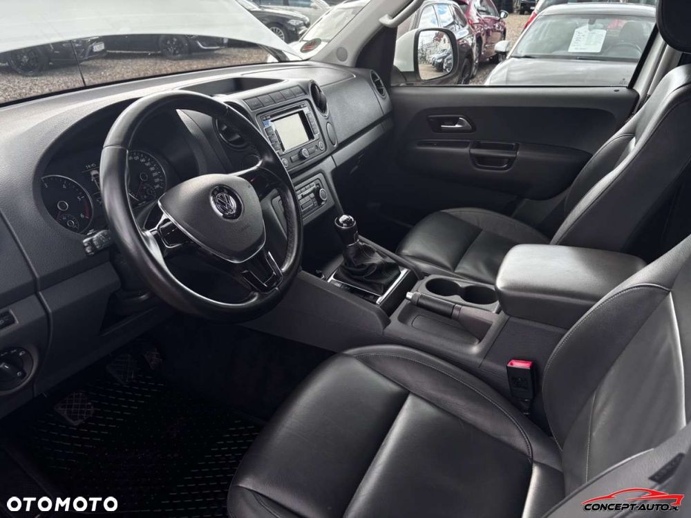 Volkswagen Amarok - 23