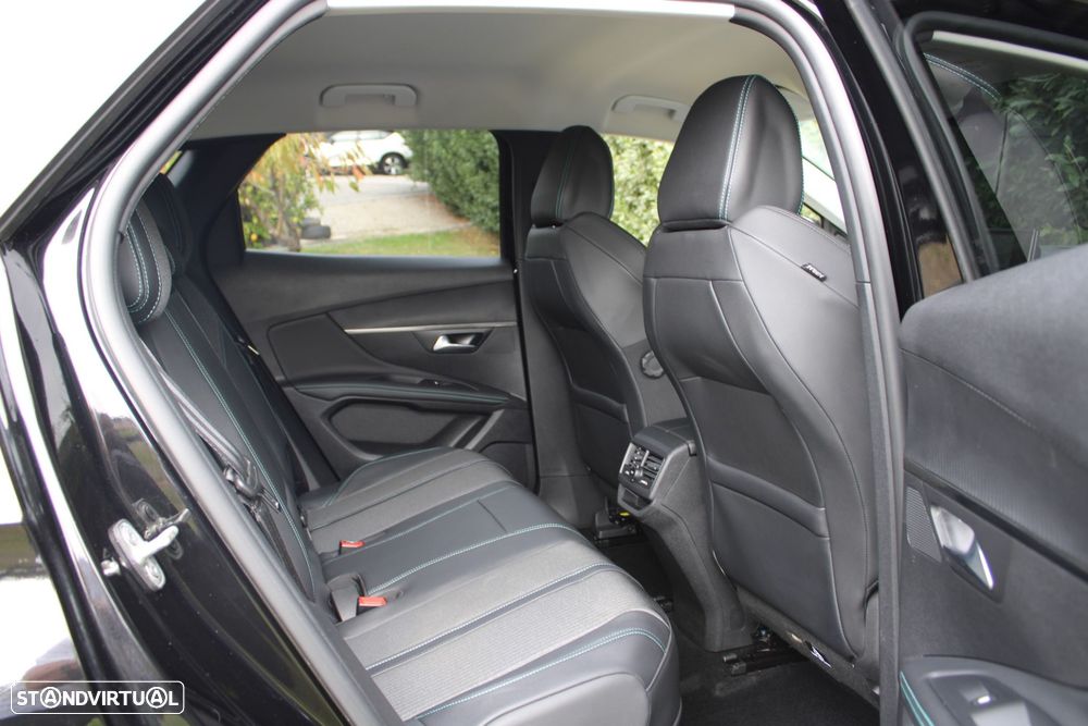 Peugeot 3008 1.6 Hybrid Allure e-EAT8 - 22