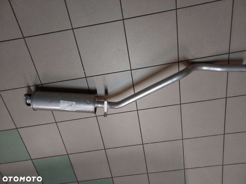 TŁUMIK ŚRODKOWY OPEL KADETT E 84-89 ROK 1.6d 852084,852852 - 1