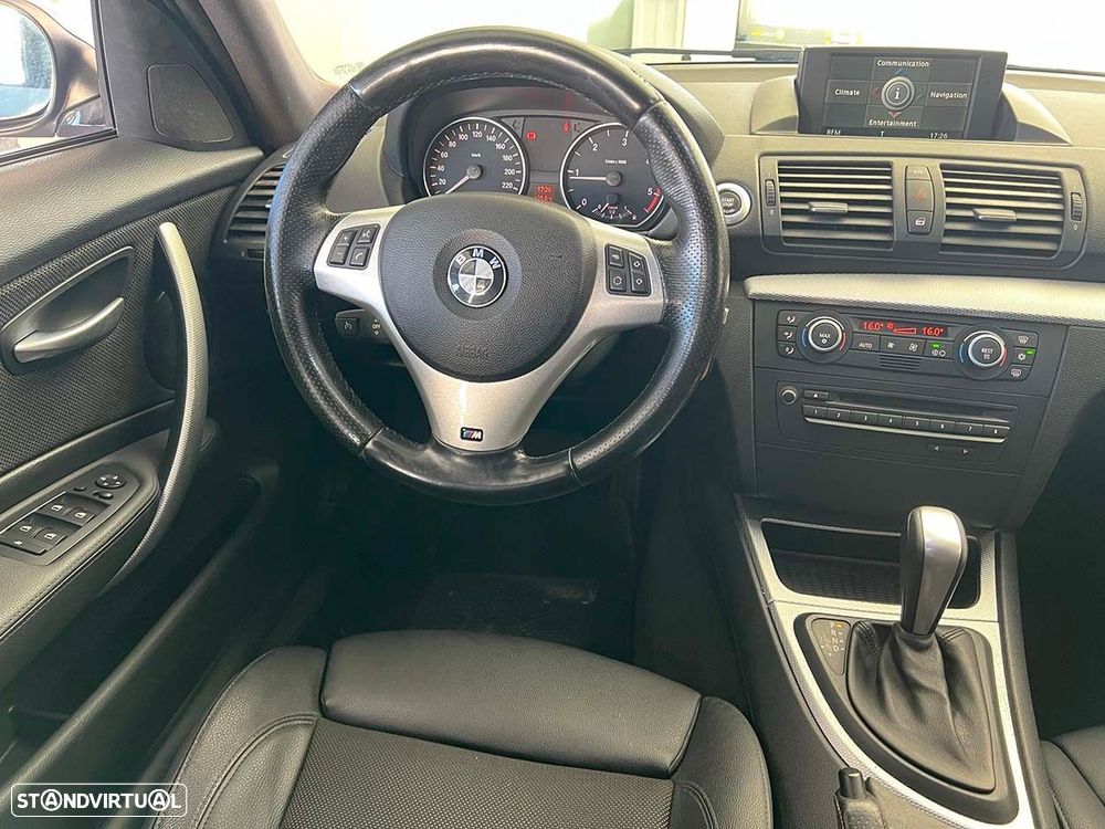 BMW 118 dA - 10