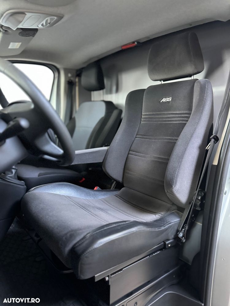 Opel Vivaro - 6