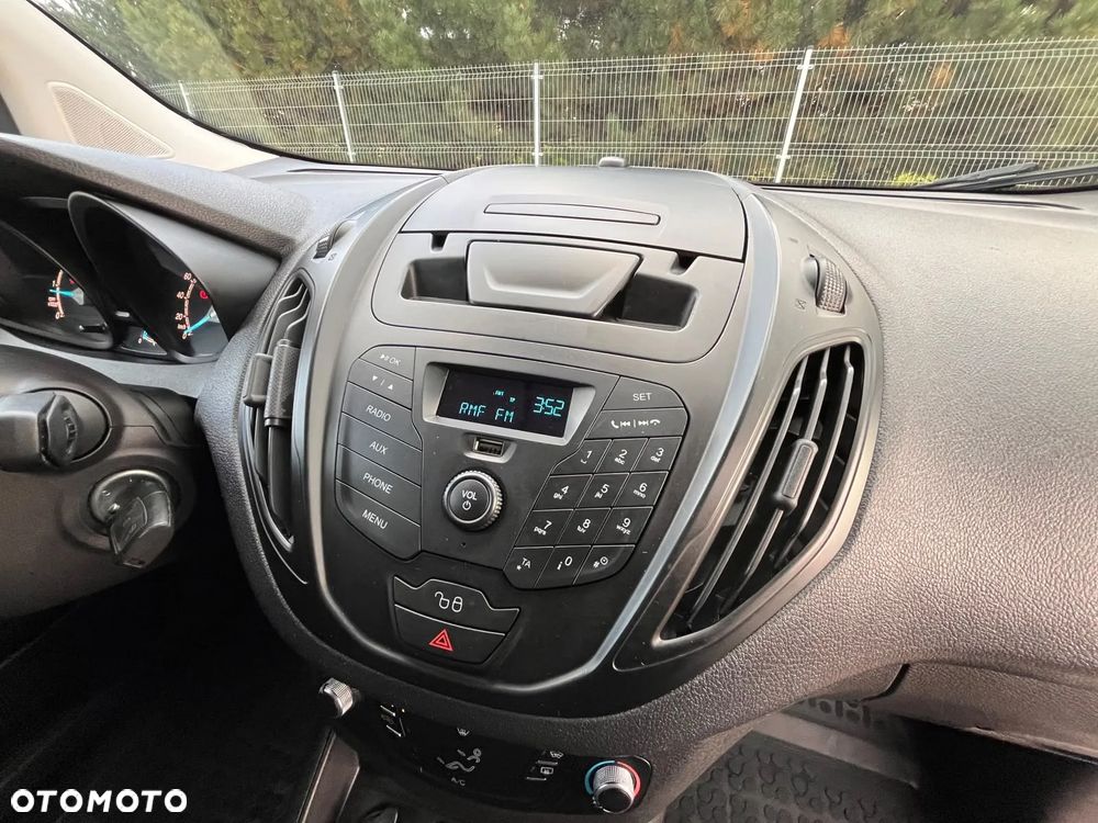 Ford Transit Courier 1.5 TDCI 95KM-bez Adblue Fabrycznie/ Skrzynia 6-cio Biegowa/ Klima/ Tempomat/ Salon Polska/ Pierwszy Właściciel/ BEZWYPADKOWY-ORYGINALNY LAKIER/ FV 23%/ Zadbany Egzemplarz !!! - 29