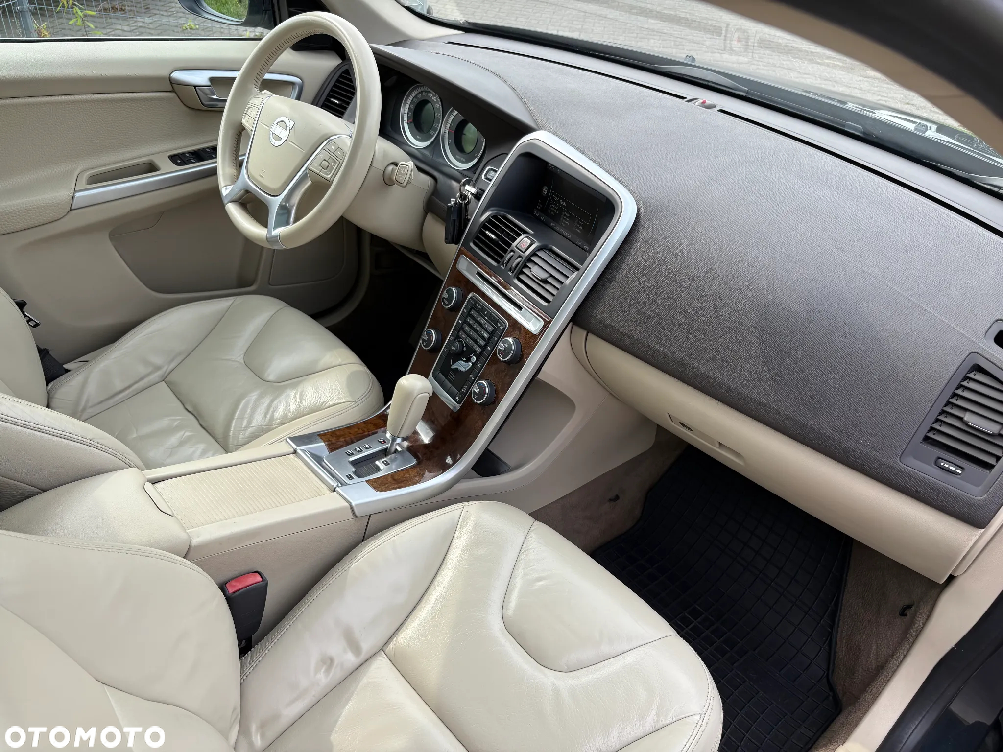 Volvo XC 60 - 27