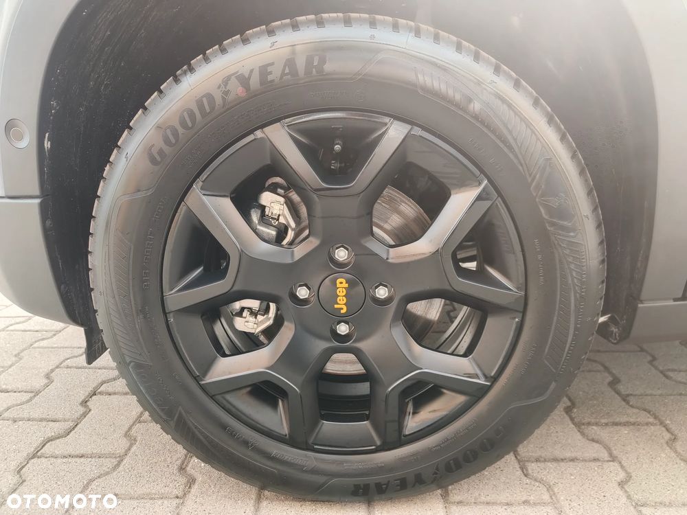 Jeep Avenger 1.2 T3 mHEV The North Face 4xe eDCT6 - 28