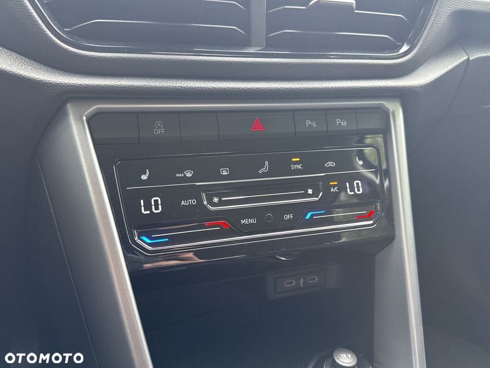 Volkswagen T-Roc 1.5 TSI Special Edition DSG - 28