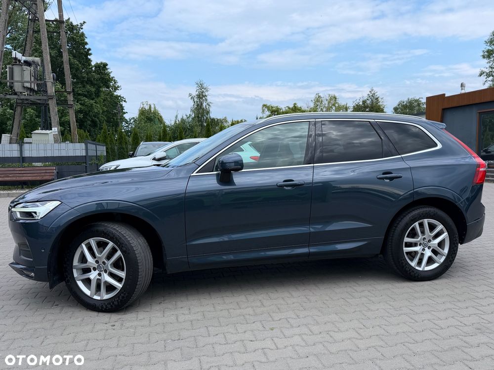Volvo XC 60 D4 Momentum Pro - 4