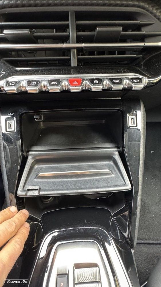 Peugeot e-208 50 kWh Allure Pack - 19